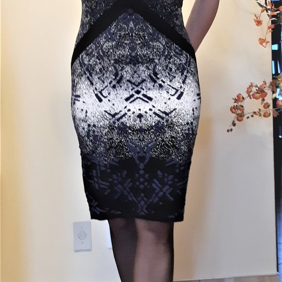 Elena Wang Multi Color  Slim Fit Bodycon dress. Says XS but fits bigger. - Picture 12 of 12